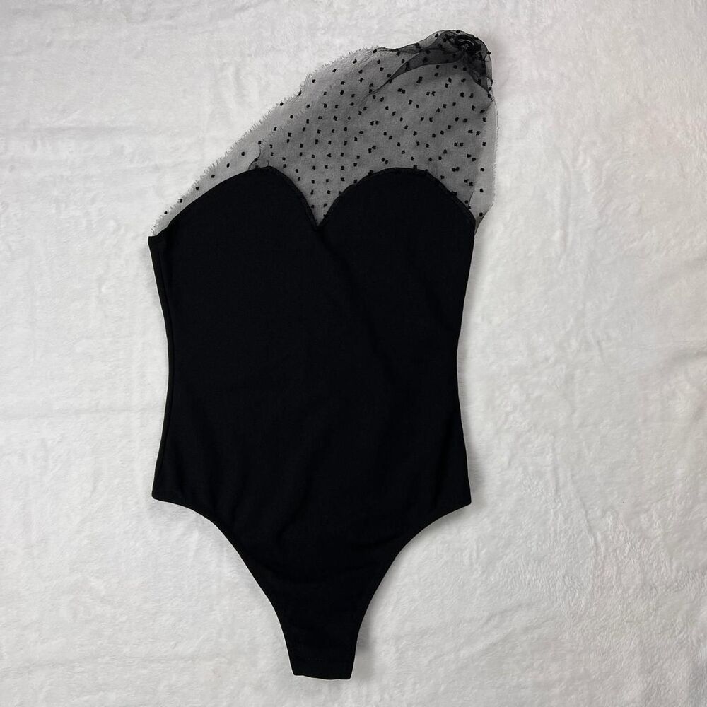 Boohoo Black Dobby Organza Asymmetric One Shoulder Mesh Polka Dot Bodysuit Sz 2